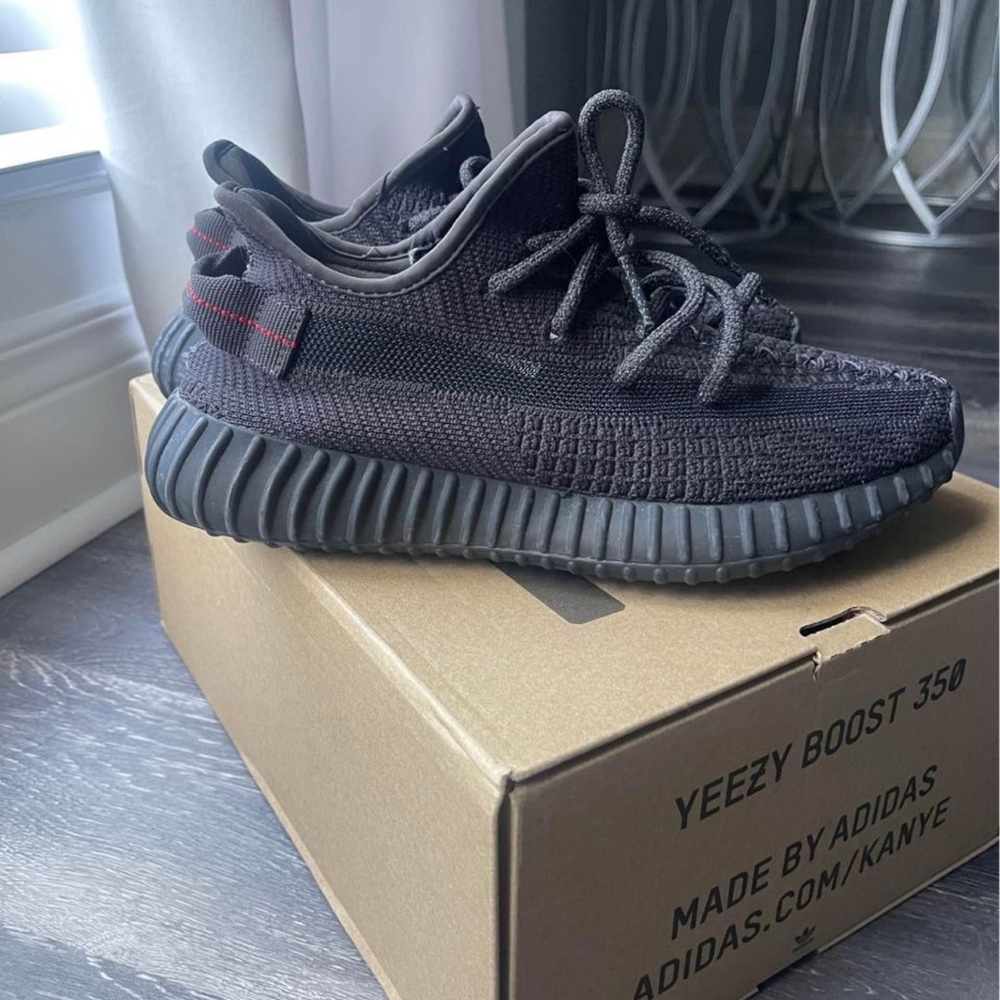 YEEZY boost 350 Reflective laces